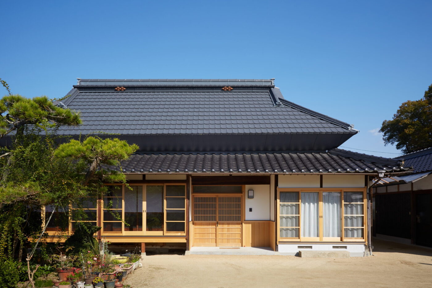 築90年 先代の技を活かした備前色の古民家再生／備前市